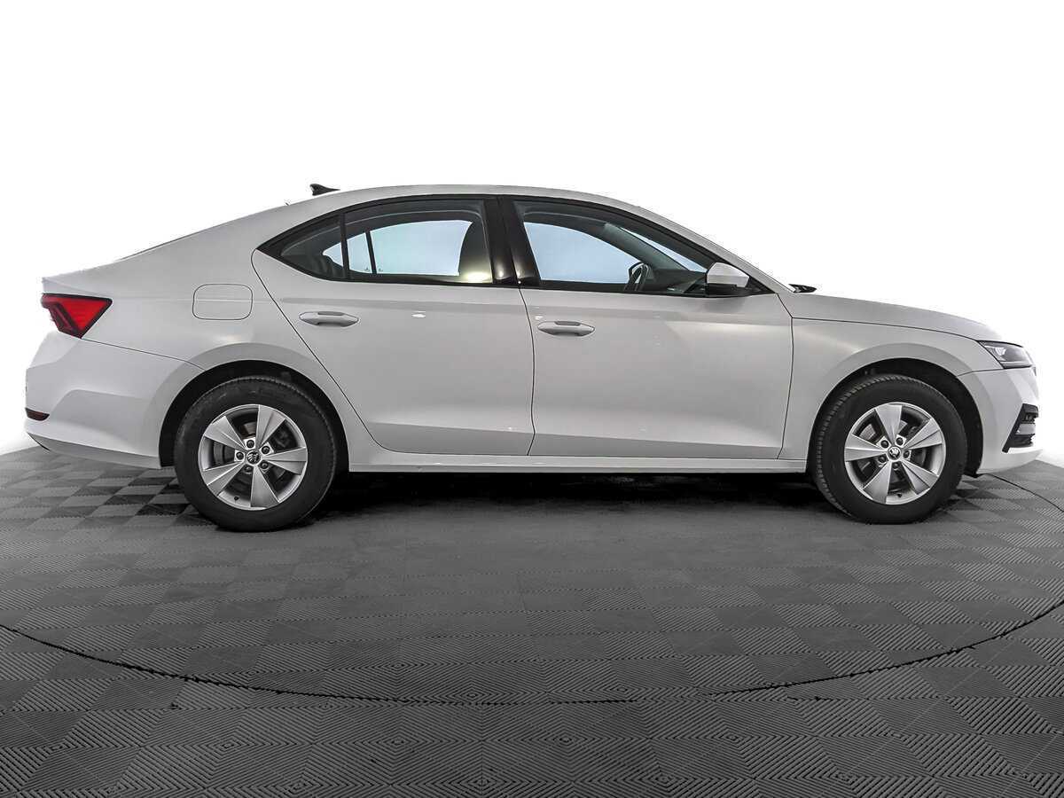 Купить Skoda Octavia, 2021, 47 804 км.. Фото: #3