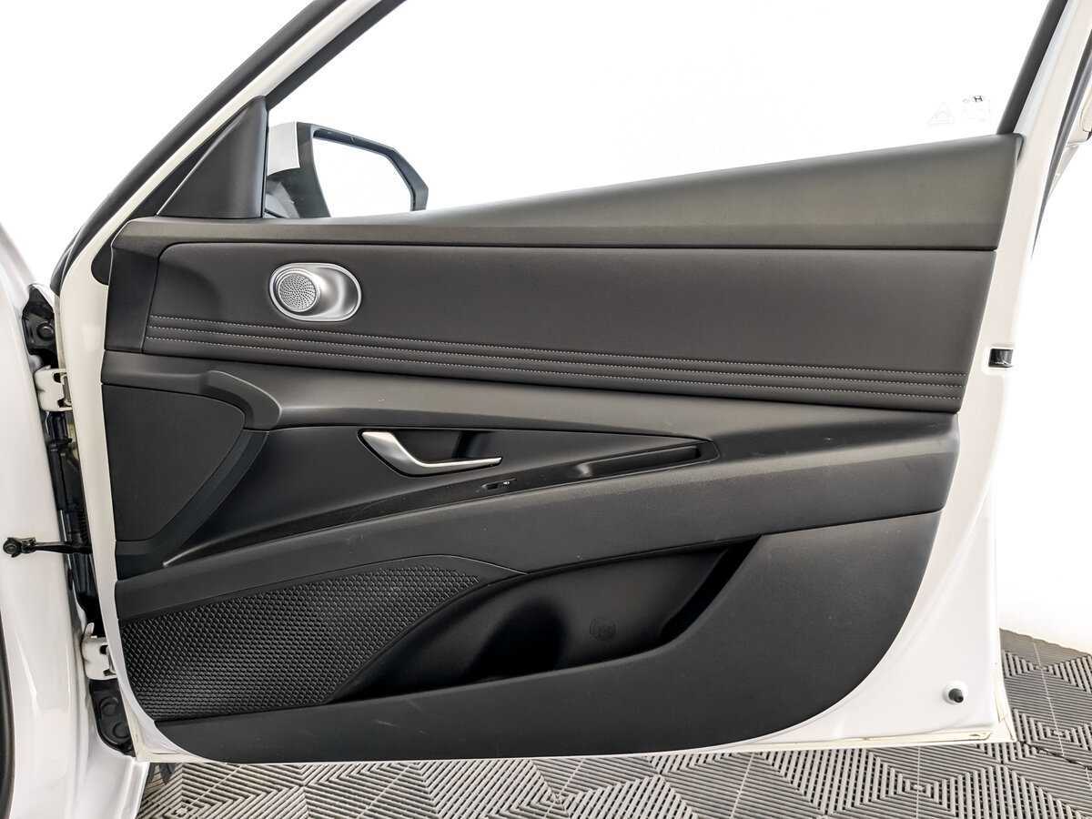 Купить Hyundai Elantra, 2021, 101 404 км.. Фото: #21