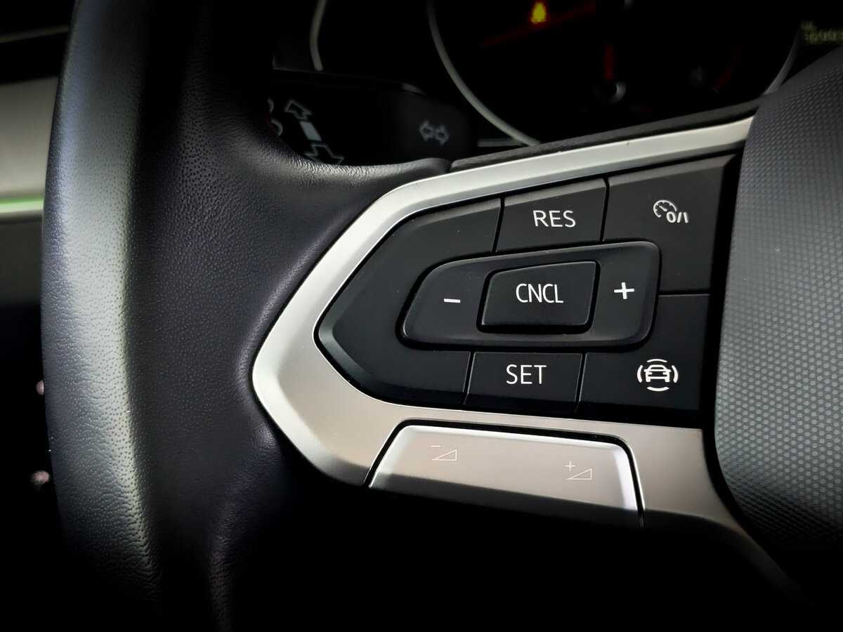 Купить Volkswagen Passat, 2021, 36 984 км.. Фото: #28