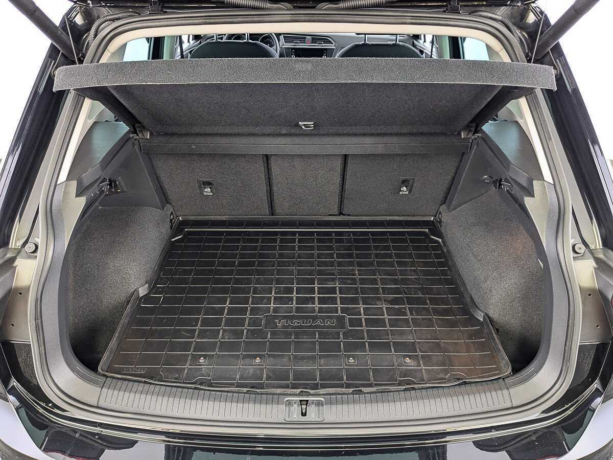 Купить Volkswagen Tiguan, 2018, 126 848 км.. Фото: #9