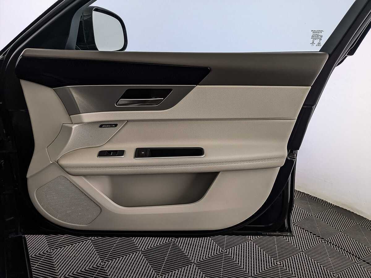 Купить Jaguar XF, 2018, 31 669 км.. Фото: #24