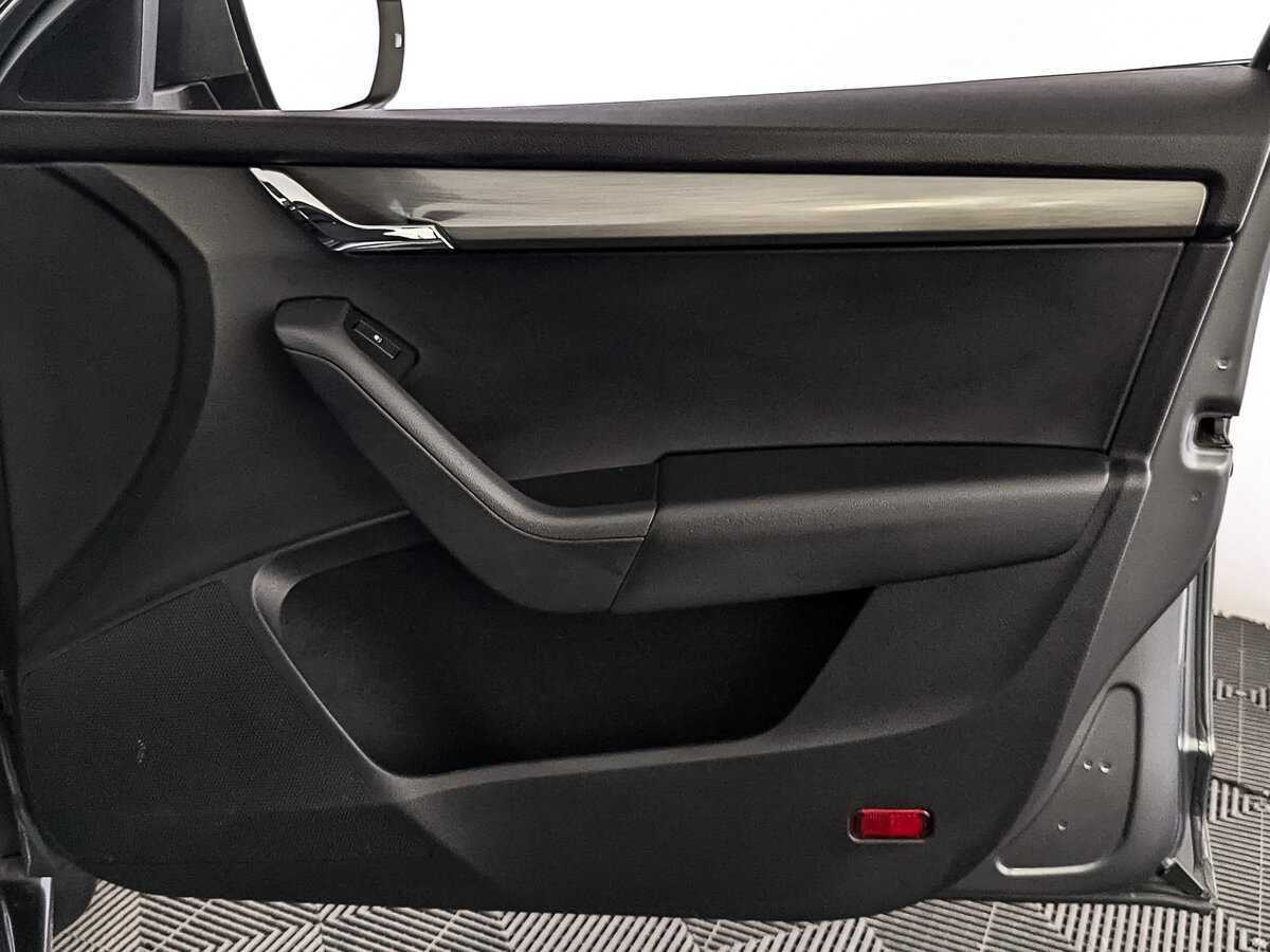 Купить Skoda Octavia, 2018, 83 220 км.. Фото: #24