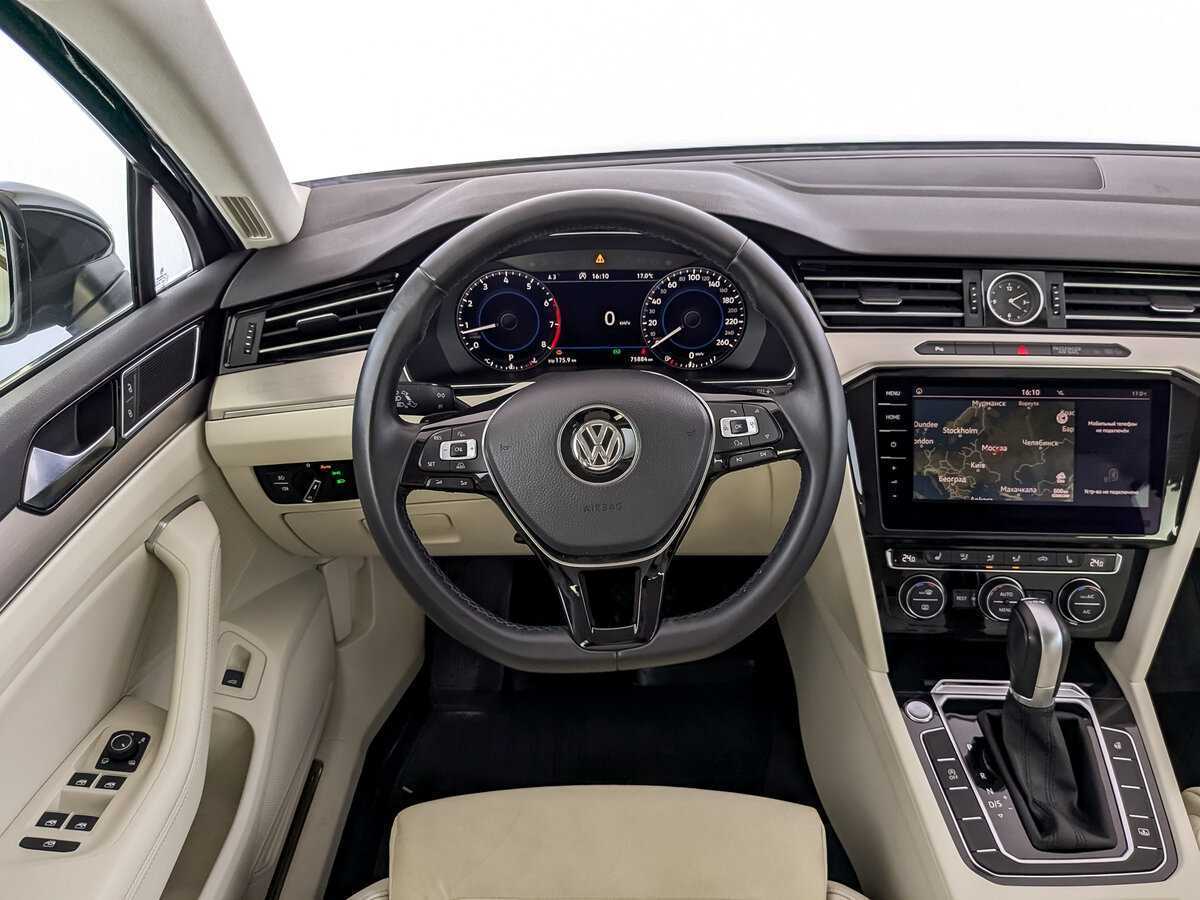 Купить Volkswagen Passat, 2017, 75 878 км.. Фото: #19