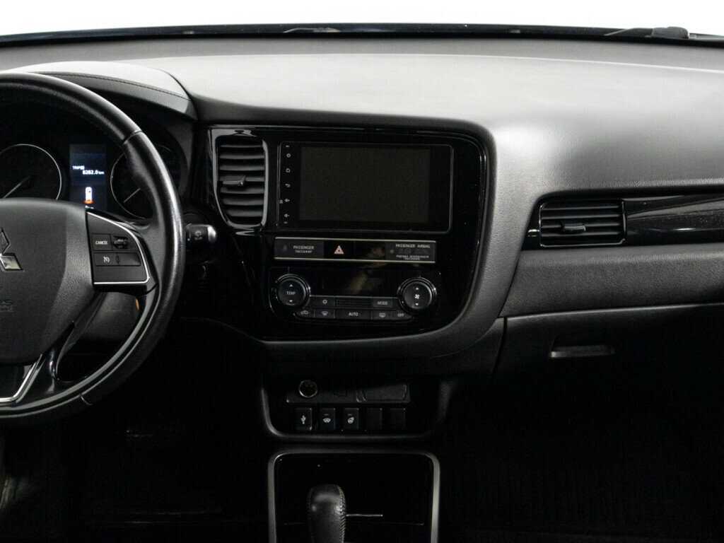 Купить Mitsubishi Outlander, 2019, 125 248 км.. Фото: #13