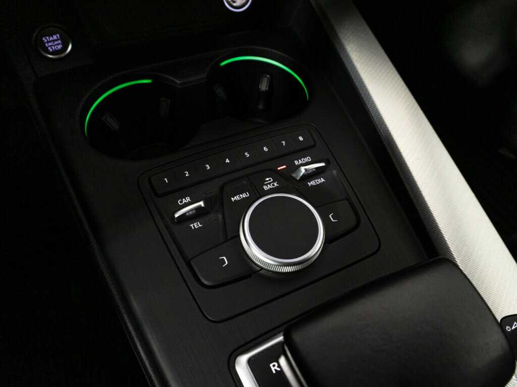 Купить Audi A4, 2015, 78 990 км.. Фото: #17