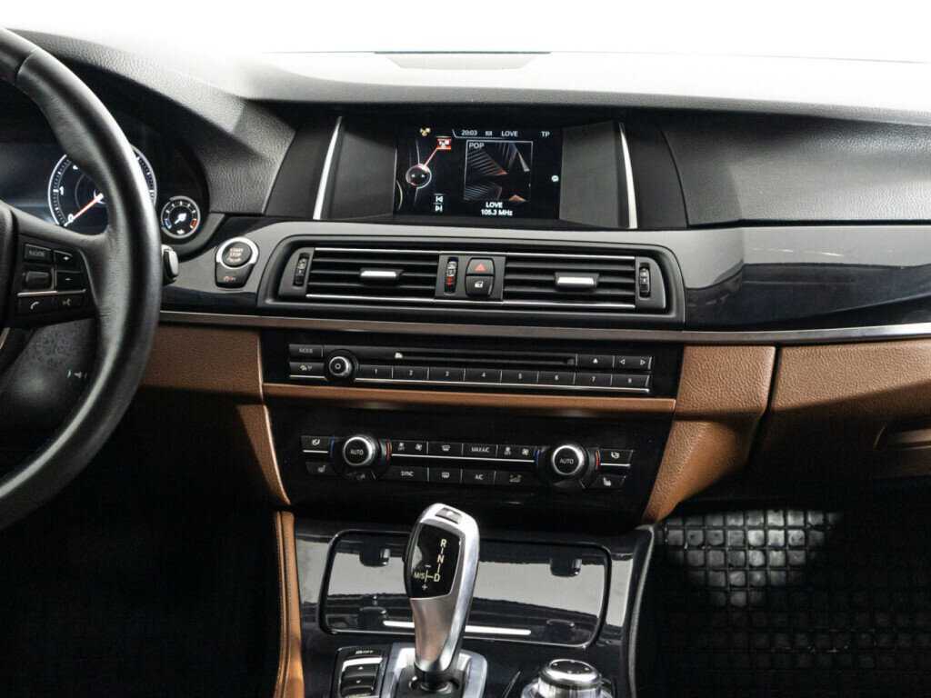 Купить BMW 5 серии, 2015, 167 388 км.. Фото: #13