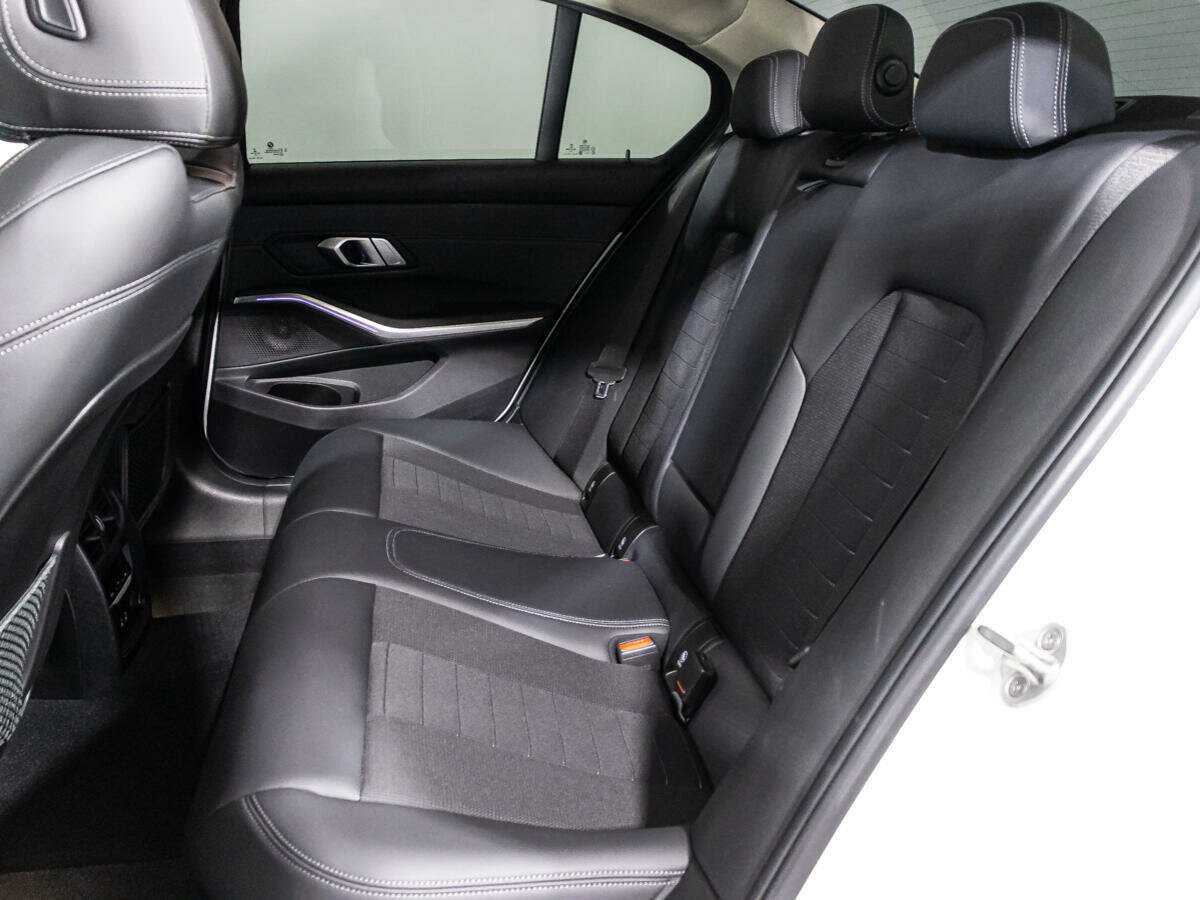 Купить BMW 3 серии, 2020, 73 969 км.. Фото: #9