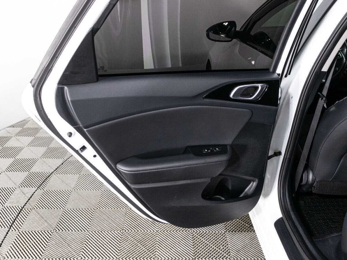 Купить Kia Ceed, 2020, 56 952 км.. Фото: #25