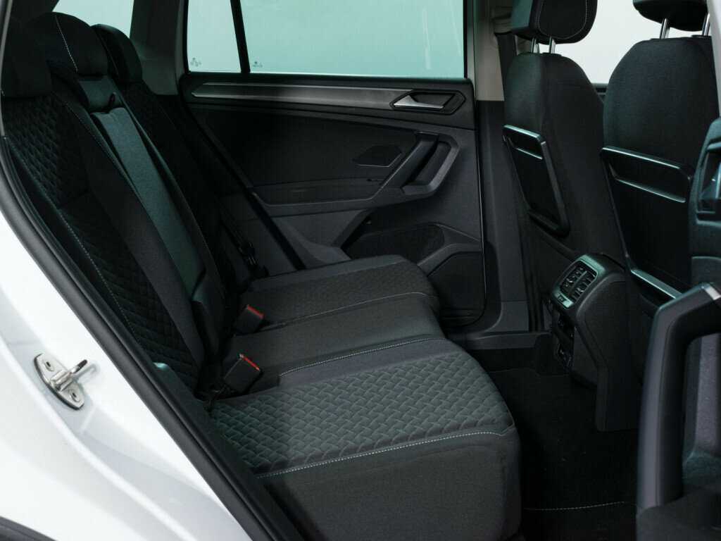 Купить Volkswagen Tiguan, 2018, 170 548 км.. Фото: #10