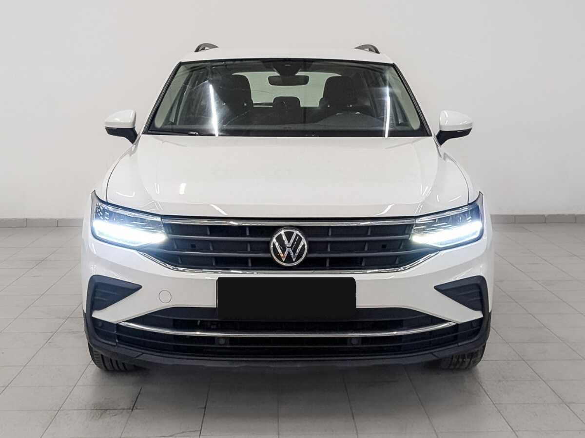 Купить Volkswagen Tiguan, 2021, 153 130 км.. Фото: #1