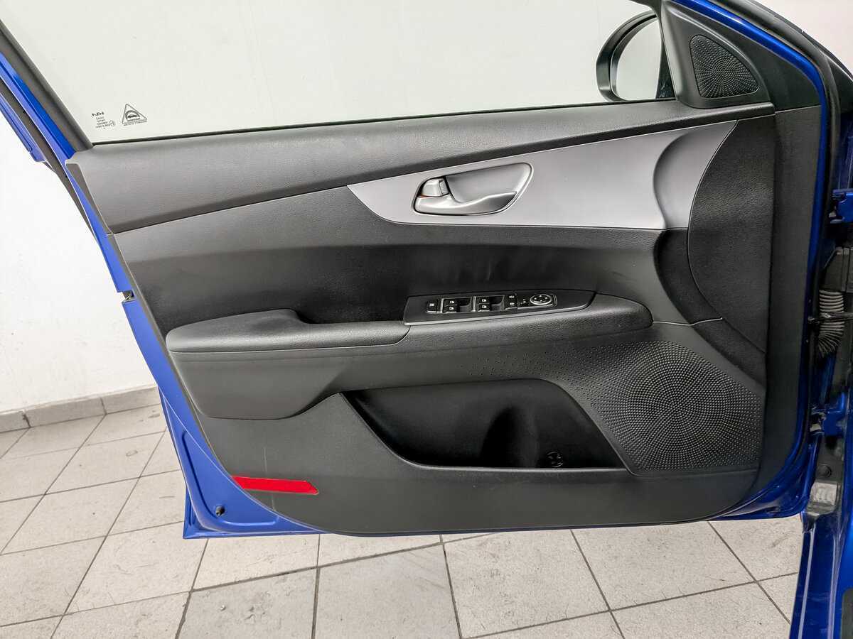 Купить Kia Cerato, 2022, 121 300 км.. Фото: #14