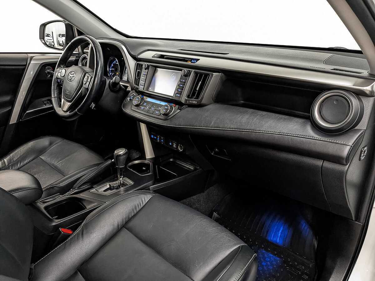 Купить Toyota RAV4, 2017, 143 581 км.. Фото: #12