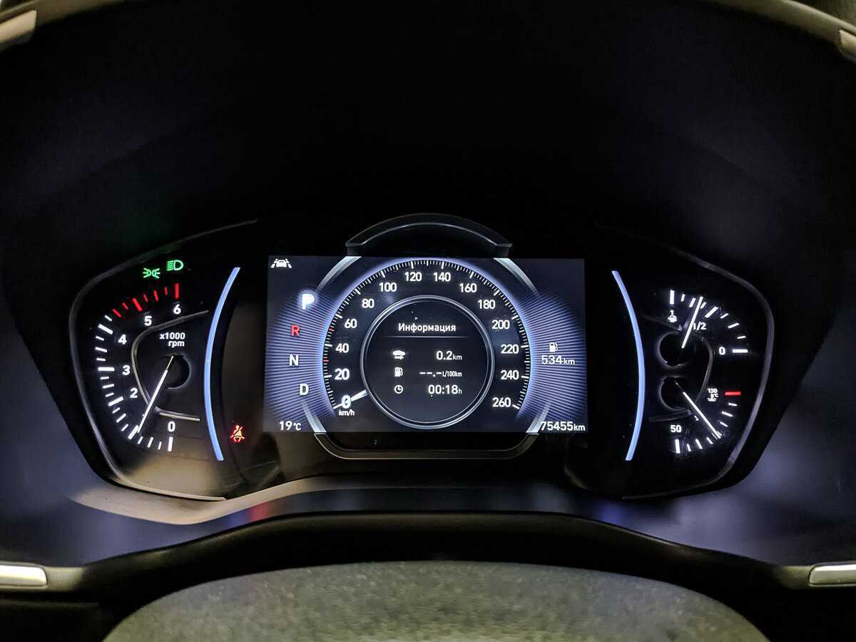 Купить Hyundai Santa Fe, 2018, 75 453 км.. Фото: #13