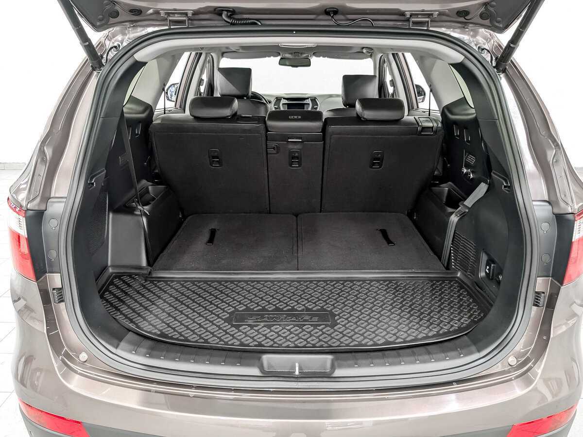 Купить Hyundai Santa Fe, 2015, 141 611 км.. Фото: #9