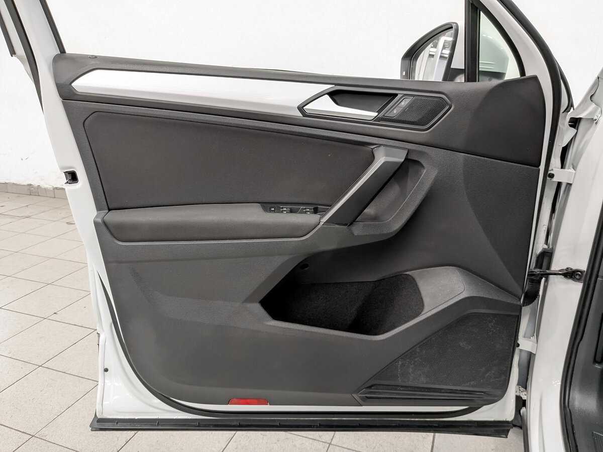 Купить Volkswagen Tiguan, 2021, 153 828 км.. Фото: #17