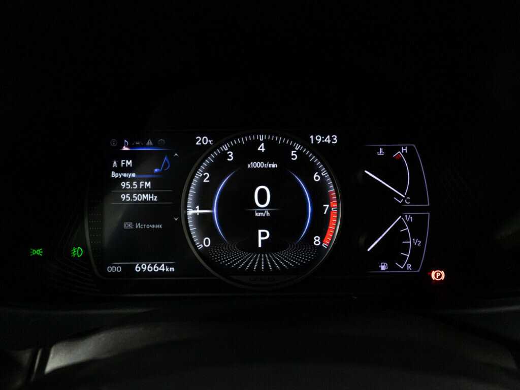 Купить Lexus UX, 2019, 69 661 км.. Фото: #11