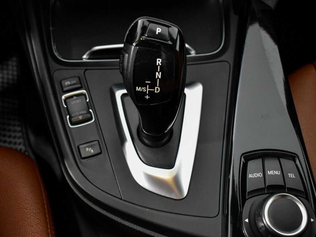 Купить BMW 3 серии, 2017, 177 000 км.. Фото: #10