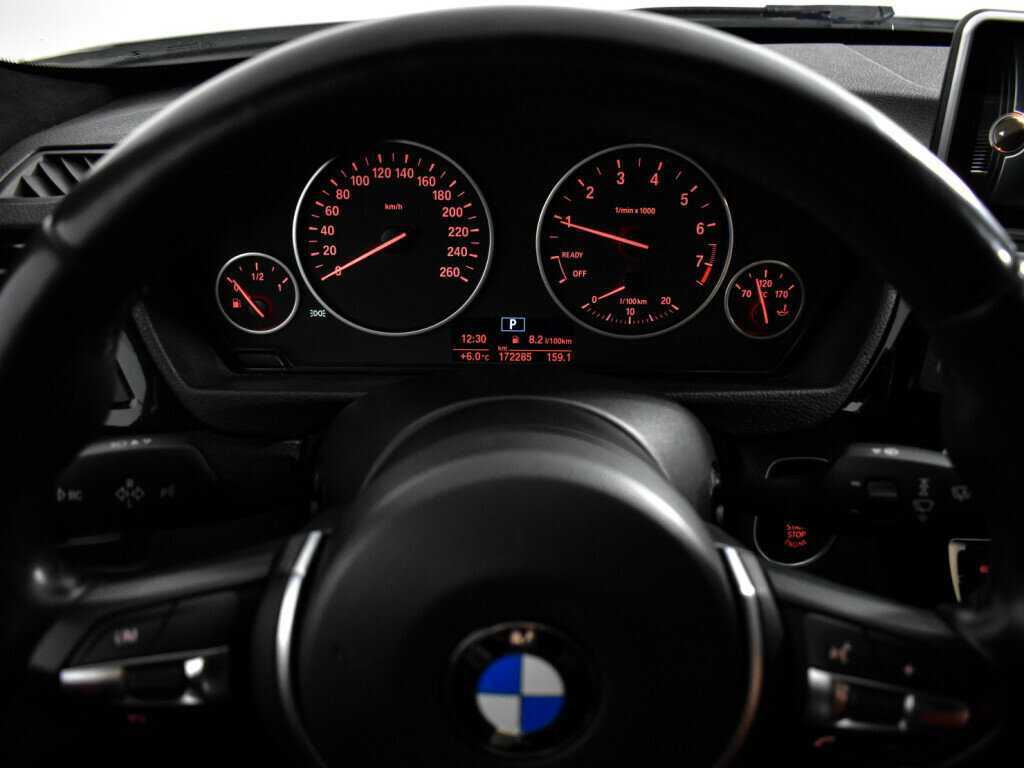 Купить BMW 3 серии, 2017, 177 000 км.. Фото: #21