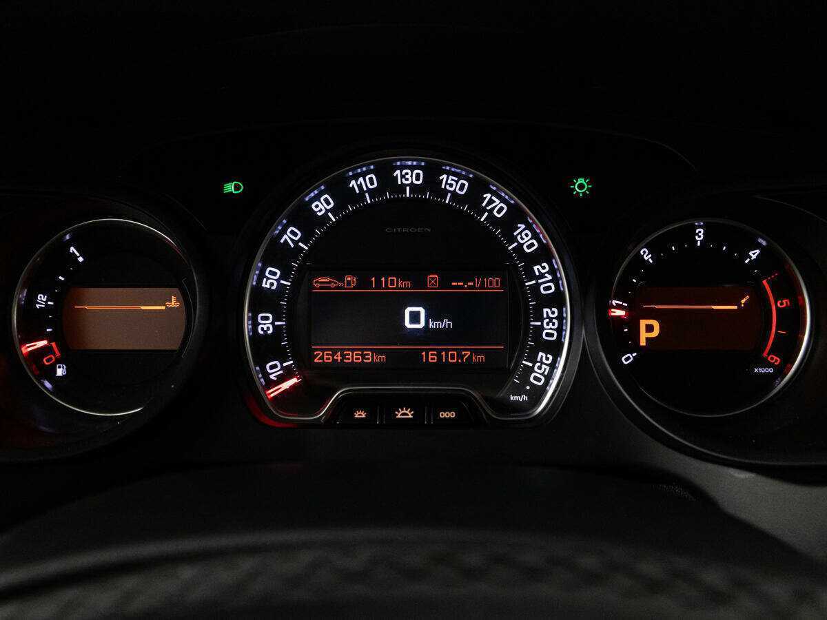 Купить Citroen C5, 2013, 264 236 км.. Фото: #9