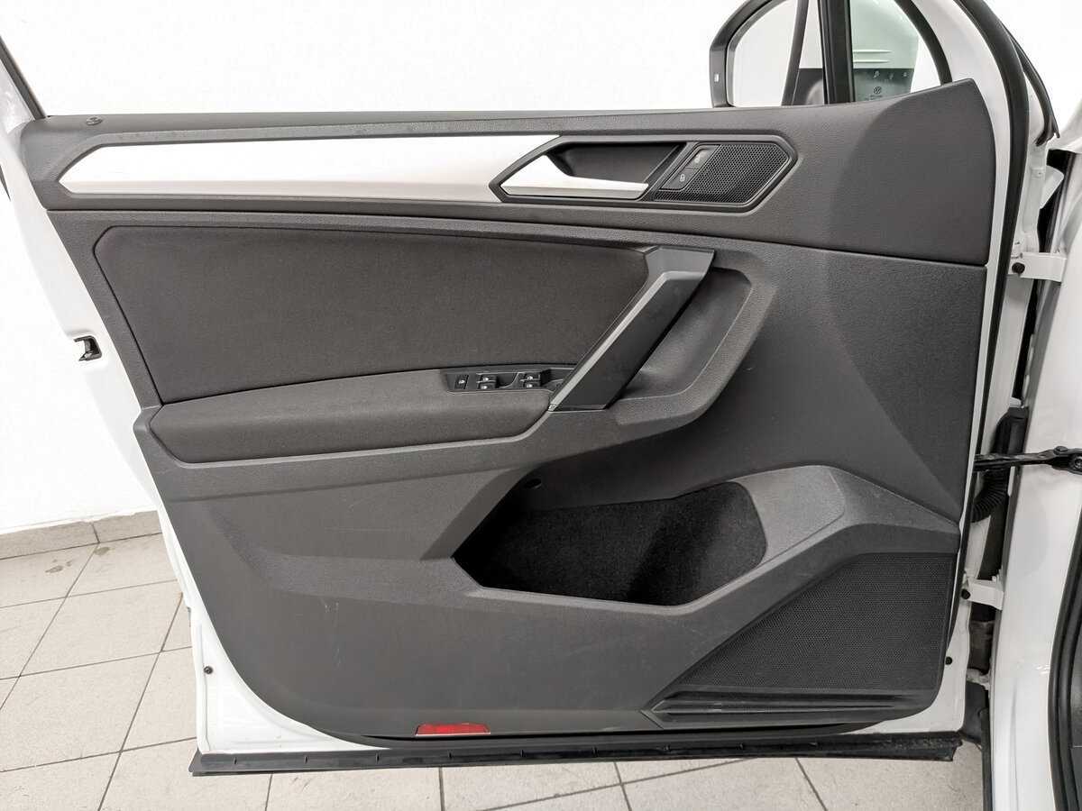 Купить Volkswagen Tiguan, 2021, 166 722 км.. Фото: #18