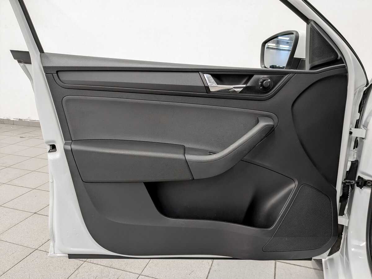 Купить Шкода Рапид, 2017, 176 367 км.. Фото: #18