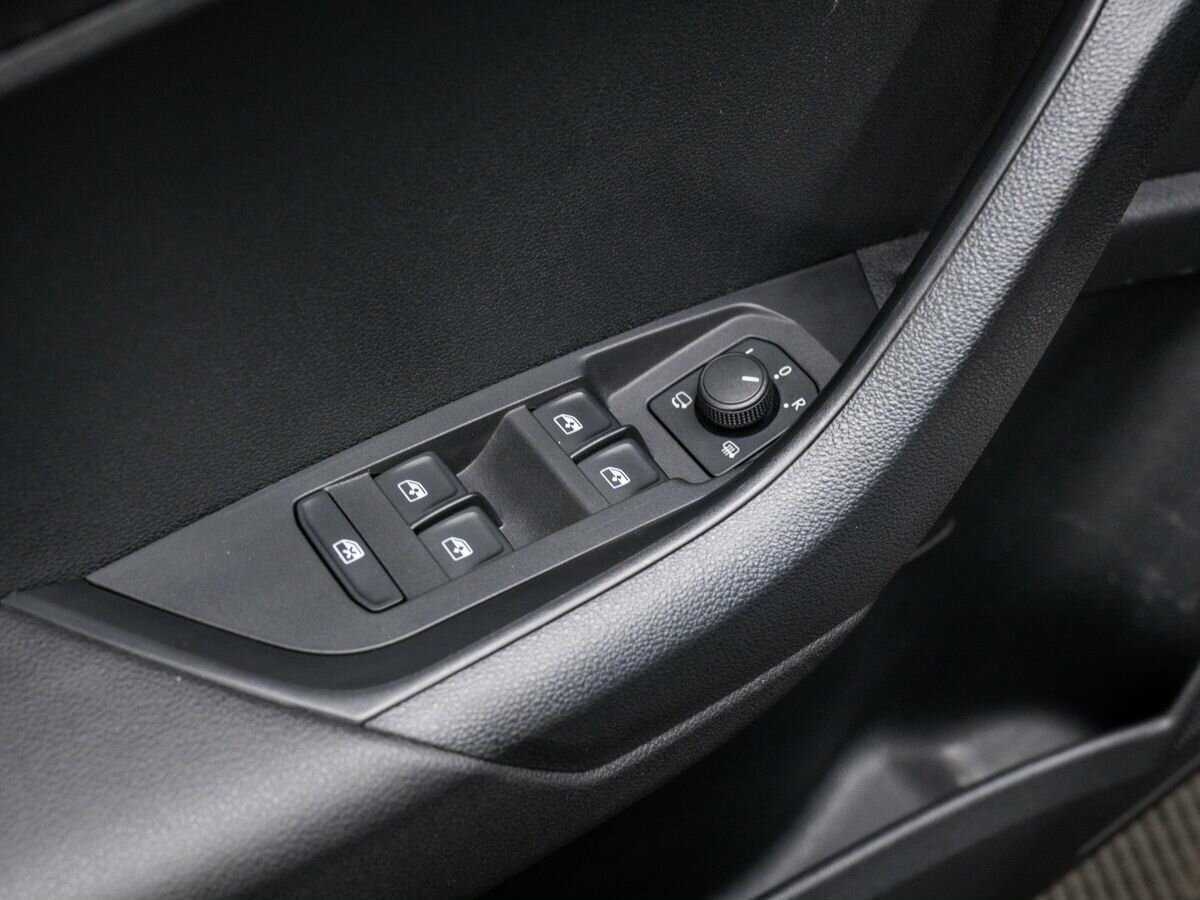 Купить Skoda Karoq, 2020, 84 000 км.. Фото: #15