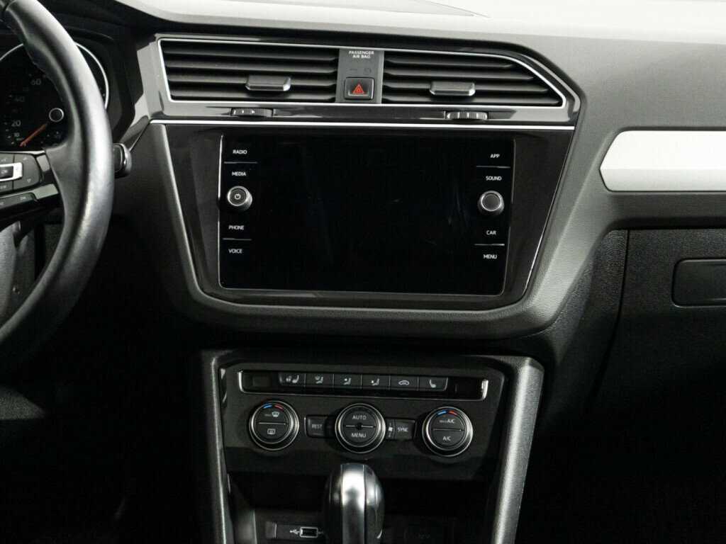 Купить Volkswagen Tiguan, 2020, 101 372 км.. Фото: #13