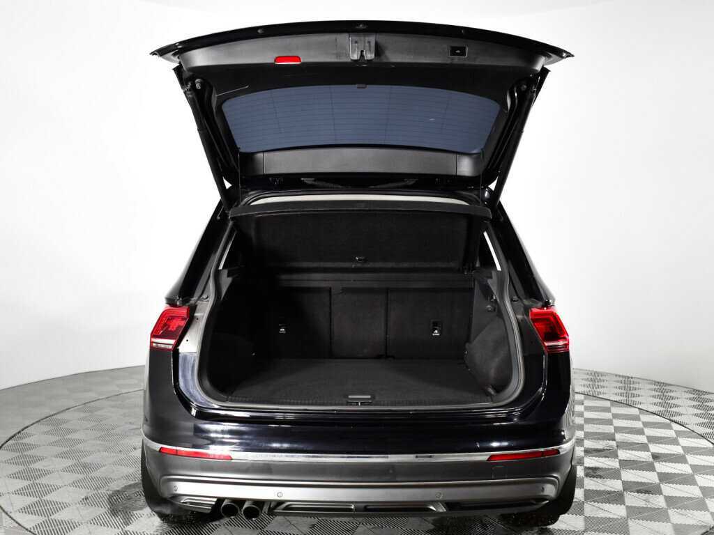 Купить Volkswagen Tiguan, 2018, 118 208 км.. Фото: #14
