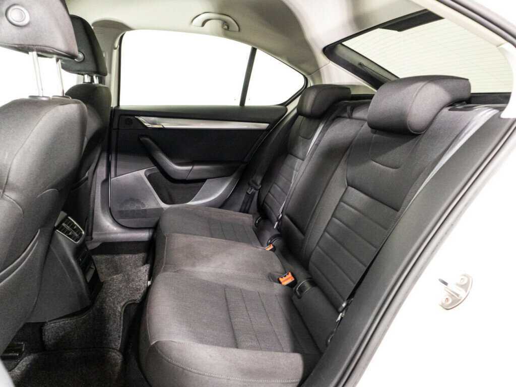 Купить Шкода Октавия, 2014, 124 895 км.. Фото: #9