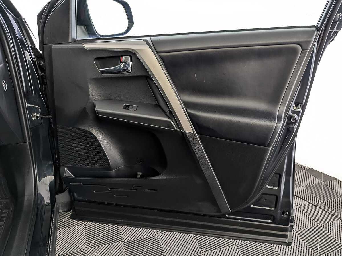 Купить Toyota RAV4, 2017, 160 396 км.. Фото: #22