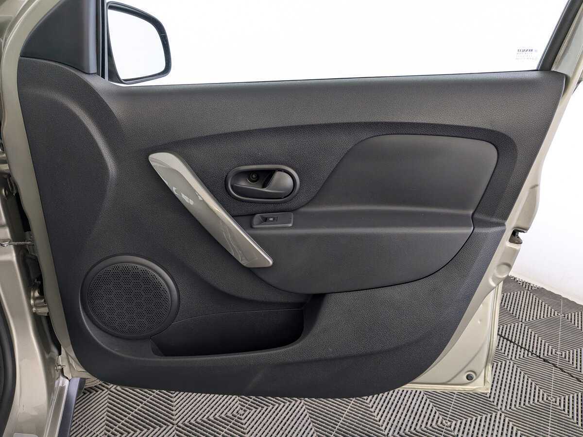 Купить Рено Сандеро, 2021, 80 665 км.. Фото: #22