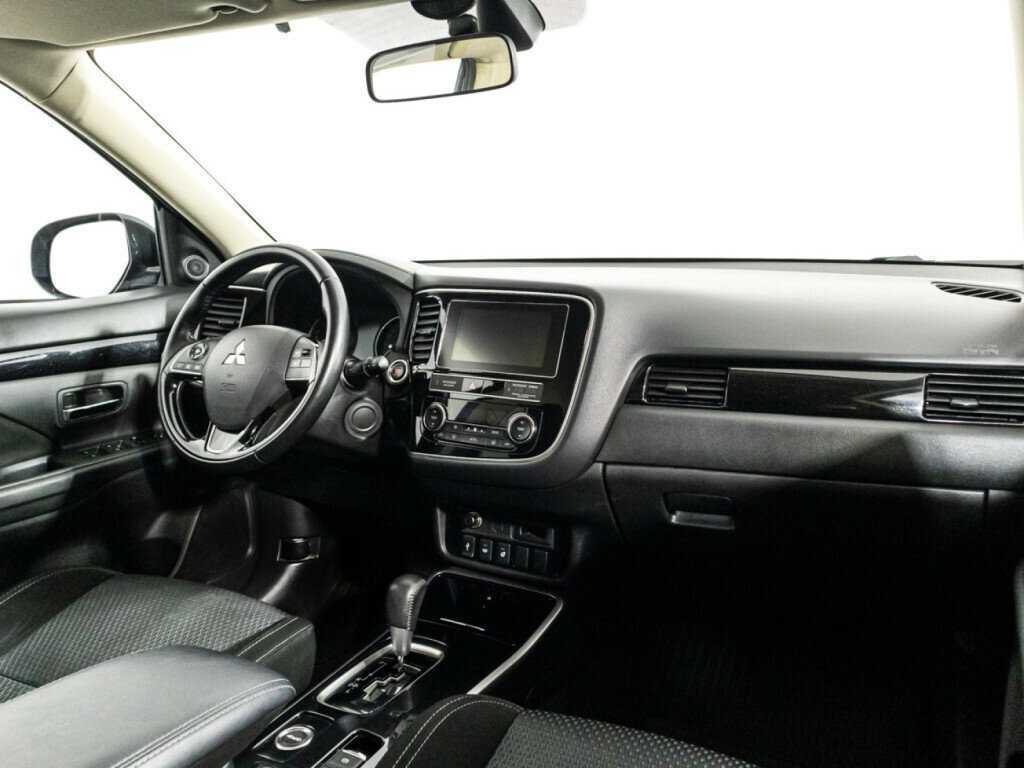 Купить Mitsubishi Outlander, 2018, 117 888 км.. Фото: #8