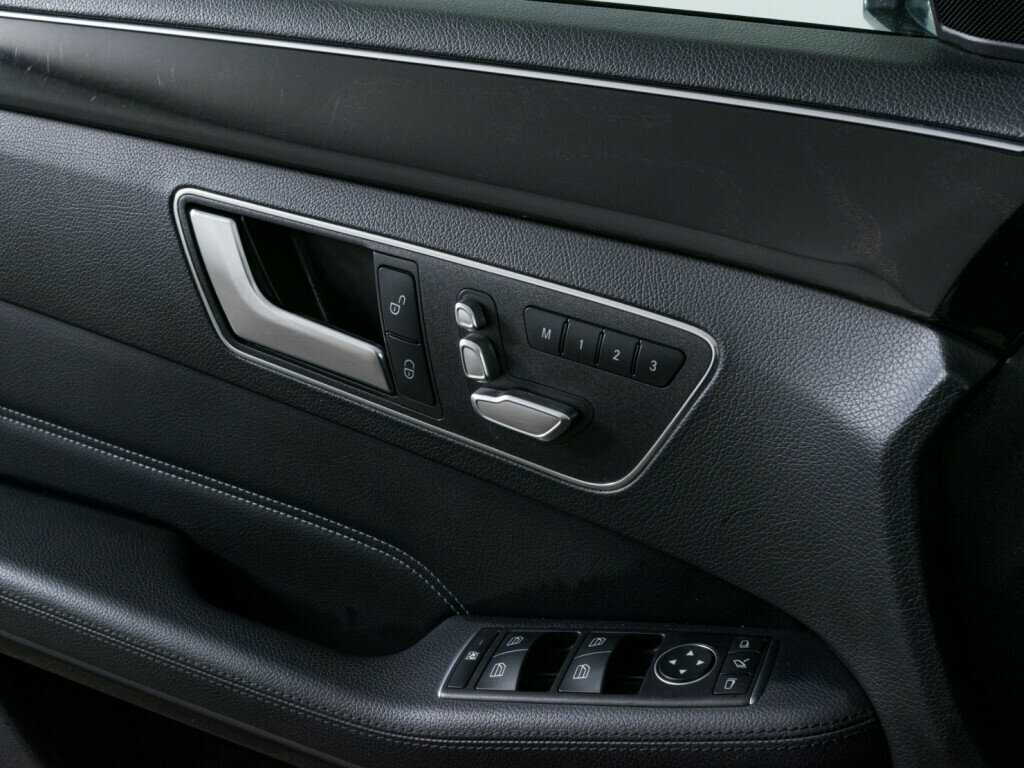 Купить Mercedes-Benz E-Класс, 2014, 184 556 км.. Фото: #12