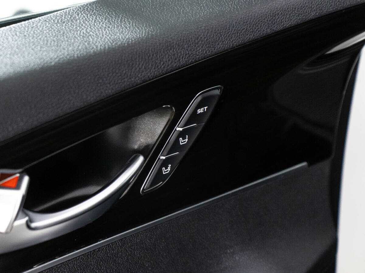 Купить Kia Sorento, 2017, 129 202 км.. Фото: #23