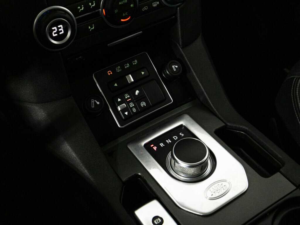 Купить Land Rover Discovery, 2016, 222 649 км.. Фото: #15