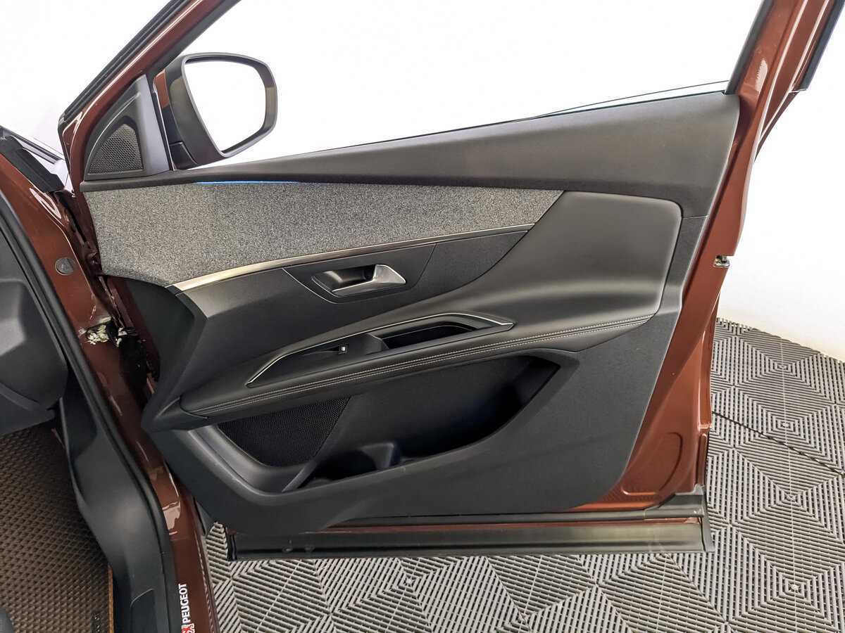 Купить Peugeot 3008, 2017, 71 211 км.. Фото: #23