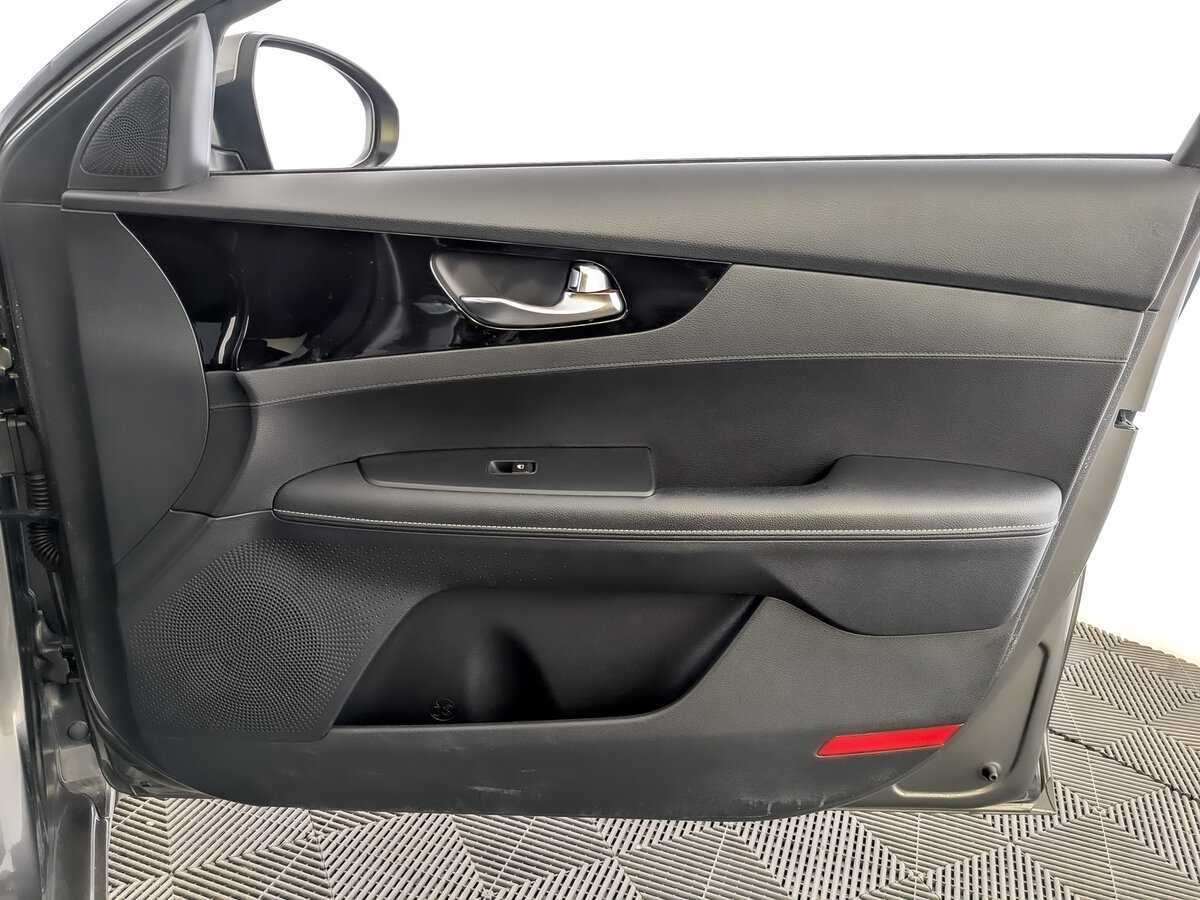 Купить Kia Cerato, 2021, 37 082 км.. Фото: #23