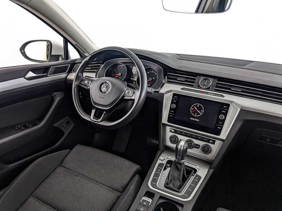 Купить Volkswagen Passat, 2019, 43 971 км.. Фото: #23