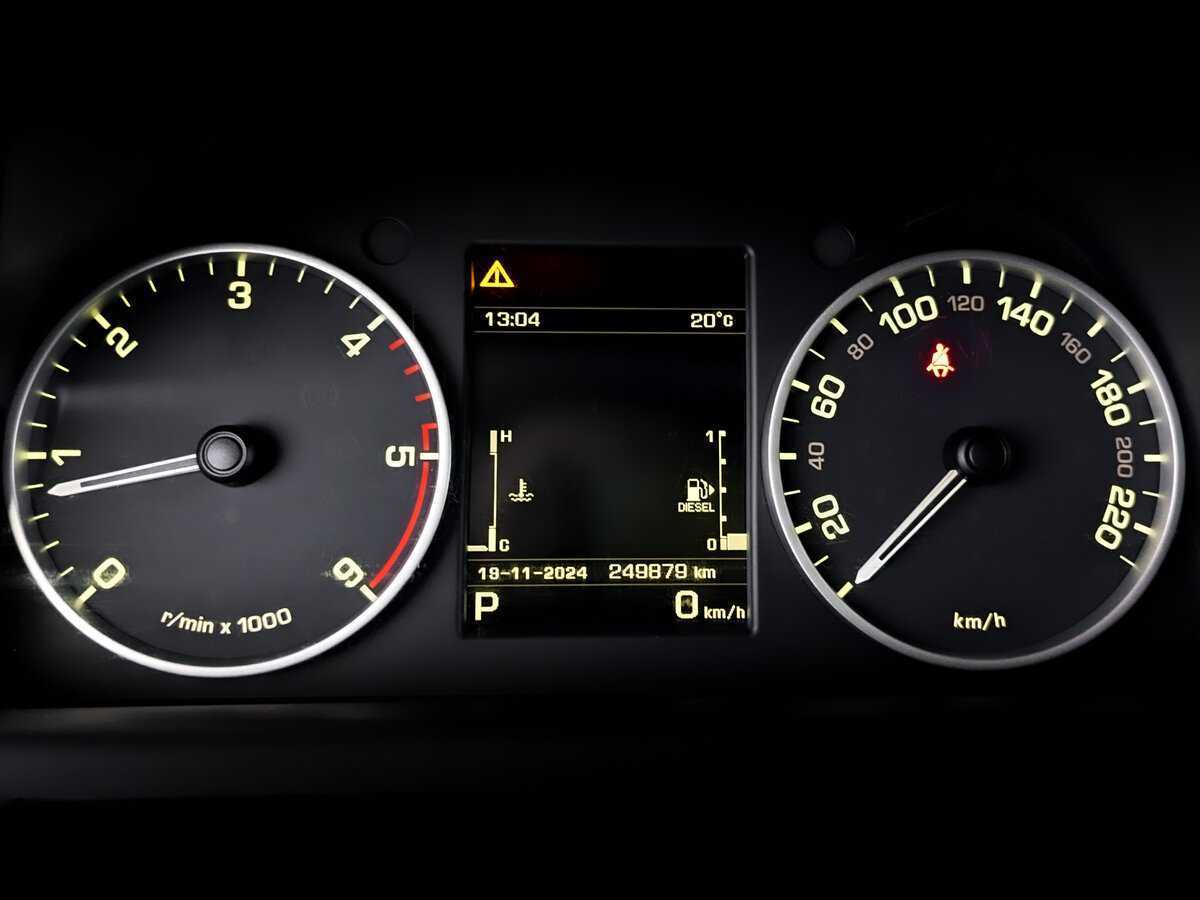 Купить Land Rover Discovery, 2014, 249 873 км.. Фото: #12