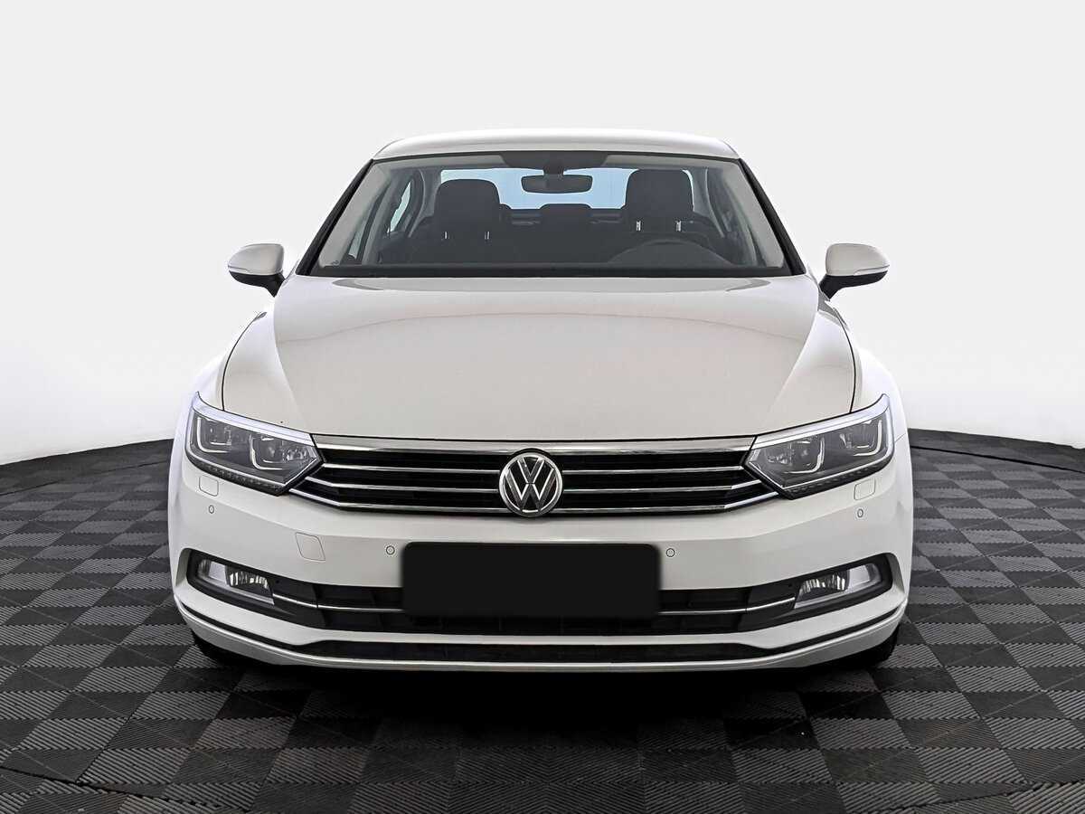 Купить Volkswagen Passat, 2019, 56 357 км.. Фото: #1