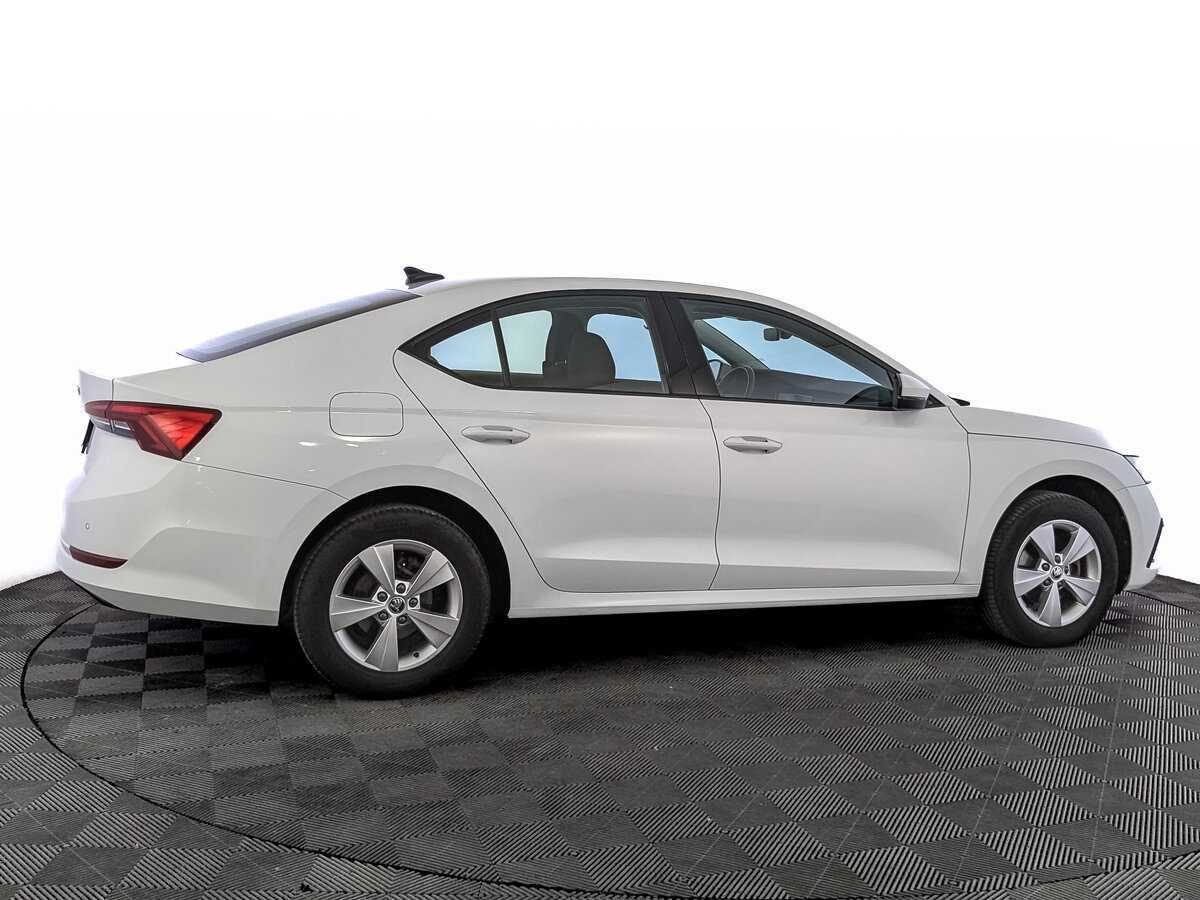 Купить Skoda Octavia, 2021, 69 335 км.. Фото: #3