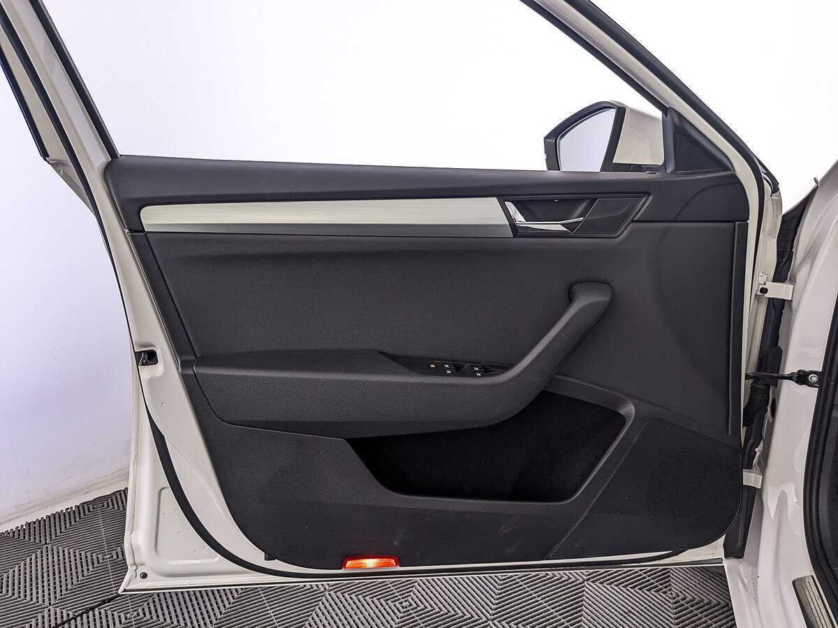 Купить Skoda Superb, 2017, 74 223 км.. Фото: #18