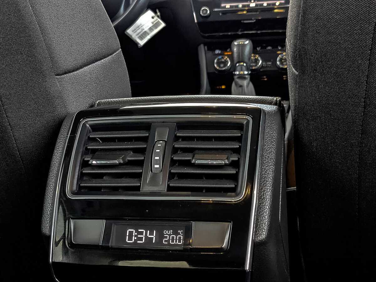 Купить Skoda Superb, 2019, 121 088 км.. Фото: #23