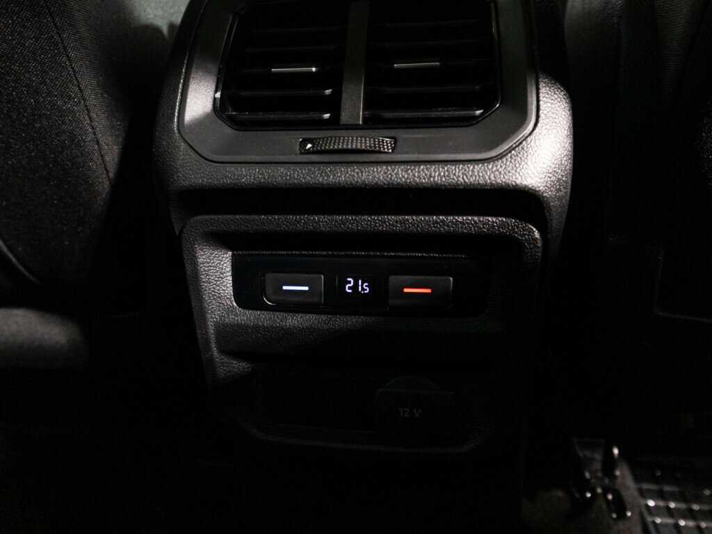 Купить Volkswagen Tiguan, 2019, 90 940 км.. Фото: #19