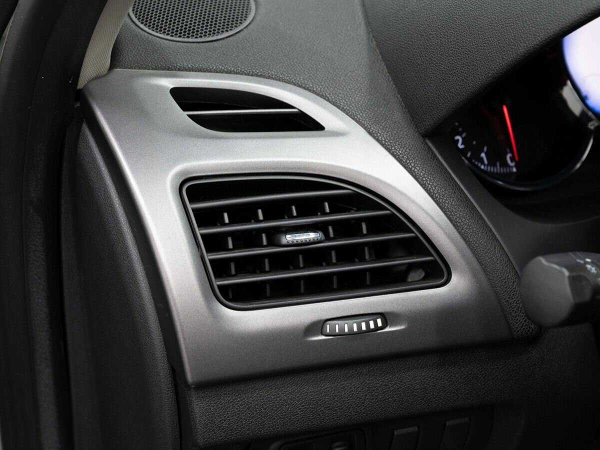 Купить Renault Fluence, 2013, 164 000 км.. Фото: #18