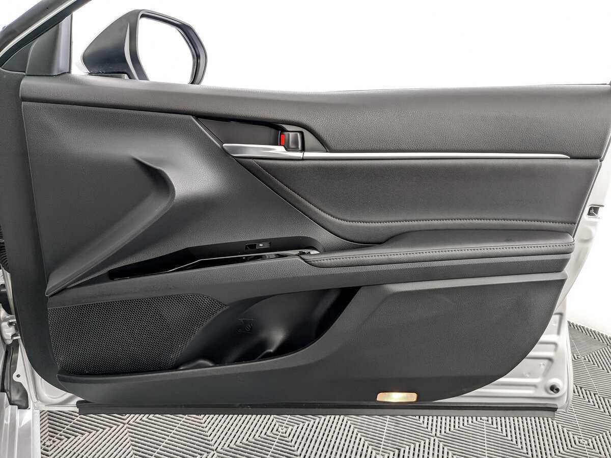 Купить Toyota Camry, 2019, 86 000 км.. Фото: #22