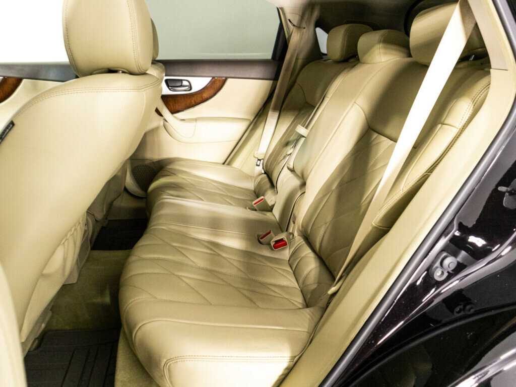 Купить Infiniti FX, 2012, 151 000 км.. Фото: #9