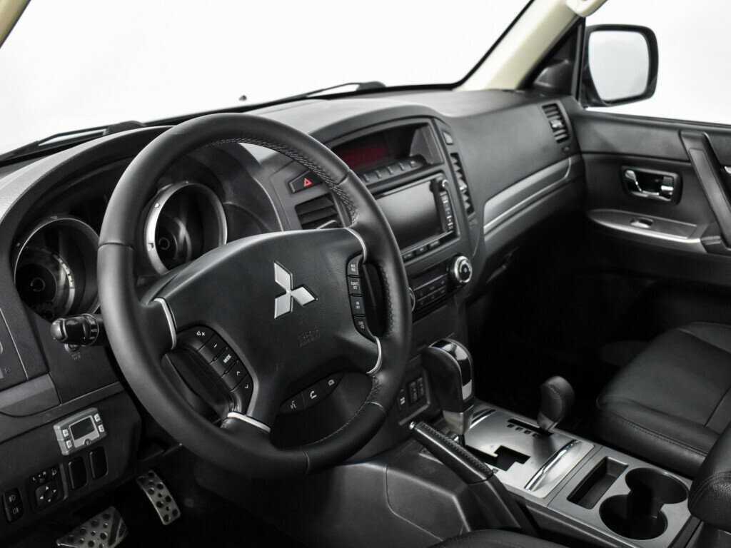 Купить Mitsubishi Pajero, 2013, 308 904 км.. Фото: #8