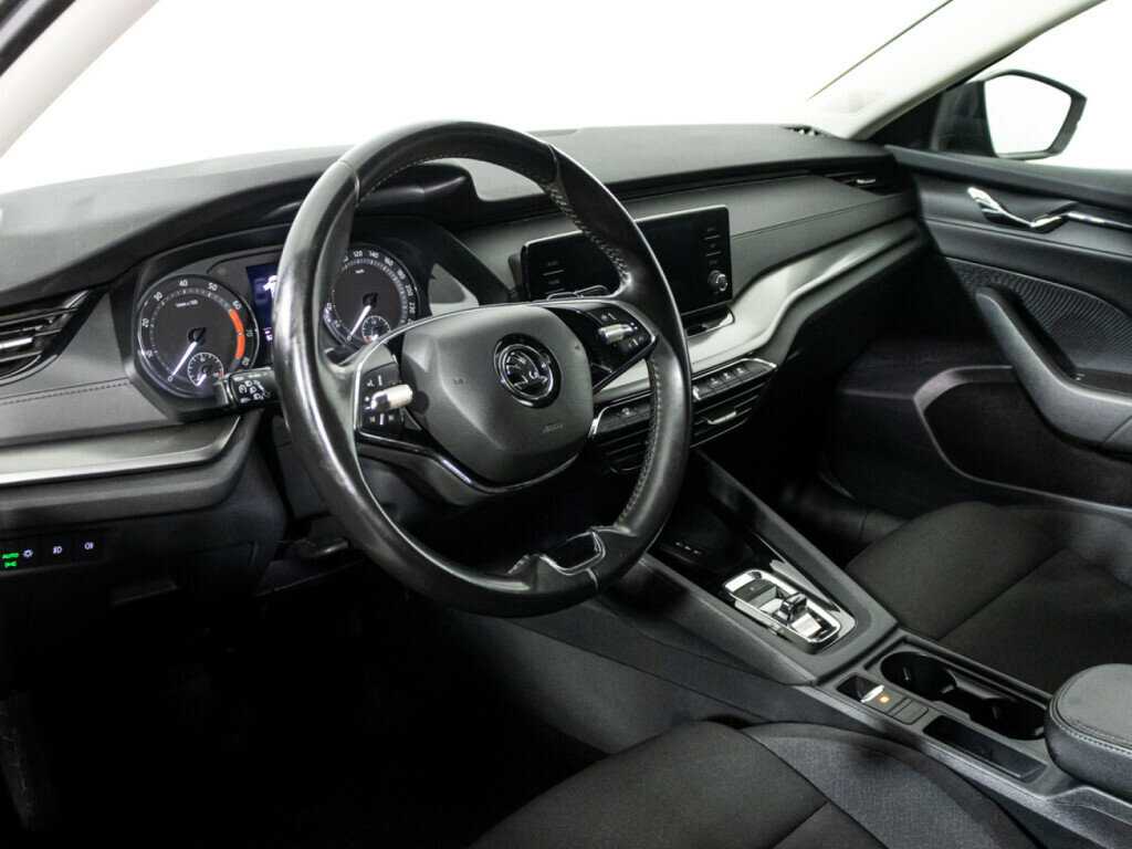 Купить Skoda Octavia, 2021, 92 183 км.. Фото: #10