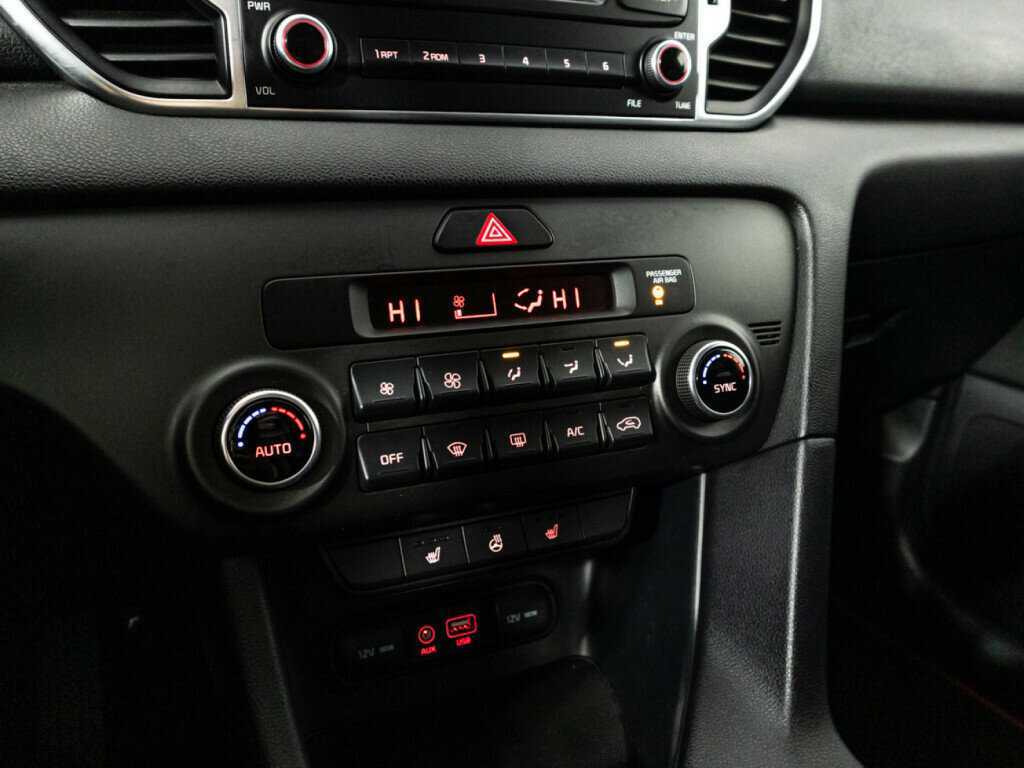 Купить Kia Sportage, 2018, 107 408 км.. Фото: #14